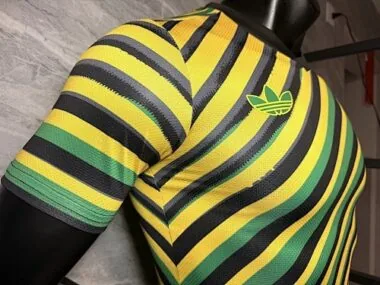 Imagen 9 del álbum Camisetas de fútbol de la selección de Jamaica, edición especial para jugadores, 2026