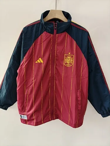 Chaquetas cortavientos de España 2026