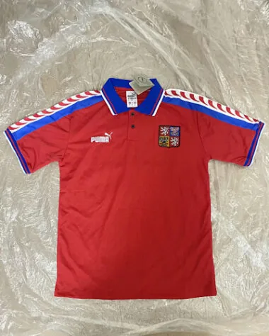 Retro voetbalshirts van het Tsjechische nationale elftal uit 1996