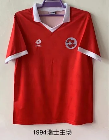 Retro voetbalshirts van het Zwitserse nationale elftal uit 1994