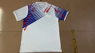 Image 2 de l’album 1994 Japan Away Retro Soccer Jerseys