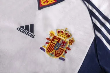 Imagem 3 do álbum 1998 Spain Away Retro Soccer Jerseys