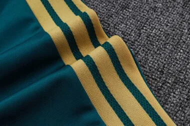 Immagine 6 dell’album 2026 Saudi Arabia Jackets