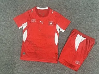 26-27 Zwitserland Thuiswedstrijd-voetbalshirts voor kinderen
