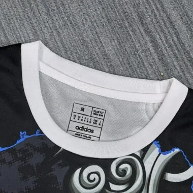Image 2 de l’album 2025 Japan Special Soccer Jerseys