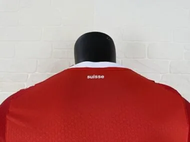 Afbeelding 9 van album 2026 Zwitserland thuisshirts voor spelers
