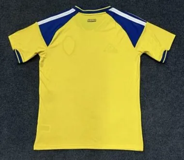 Imagem 2 do álbum 26-27 Sweden Home Soccer Jerseys