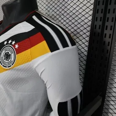 Afbeelding 3 van album 2026 Germany Home Soccer Jerseys