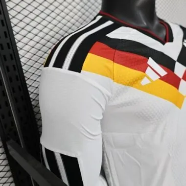 Afbeelding 4 van album 2026 Germany Home Soccer Jerseys