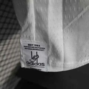 Afbeelding 5 van album 2026 Germany Home Soccer Jerseys