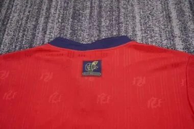 Afbeelding 8 van album 1996 Spain Home Kids Soccer Jerseys