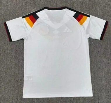 Imagen 2 del álbum Camisetas de fútbol de la selección de Alemania para el Mundial de 2026