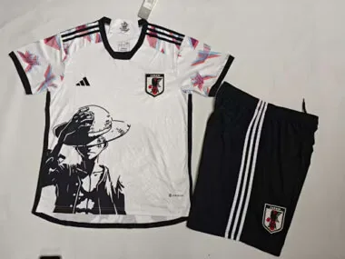 25-26 Maglie della nazionale giapponese di calcio