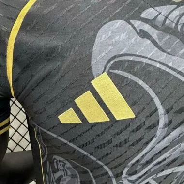 Afbeelding 6 van album 25-26 Mexico: voetbalshirts in speciale spelersuitvoering