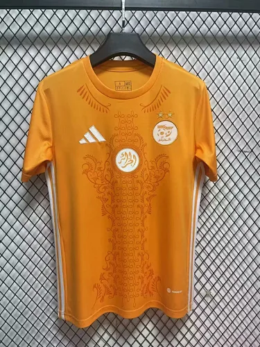 25-26 Speciale voetbalshirts van Algerije