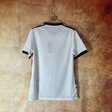 Image 2 de l’album 2024 Japan Special Soccer Jerseys