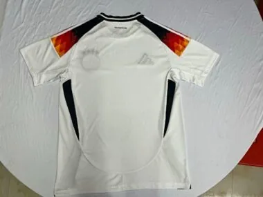 Imagen 2 del álbum Camisetas de fútbol de la selección alemana 2024, tallas S-4XL