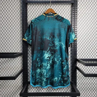Imagen 2 del álbum Camisetas de fútbol de Alemania para partidos fuera de casa de 2023