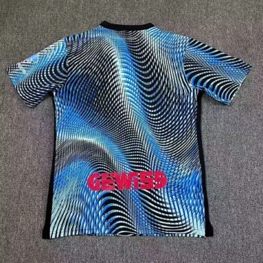 Afbeelding 2 van album 26-27 Atalanta vierde voetbalshirts