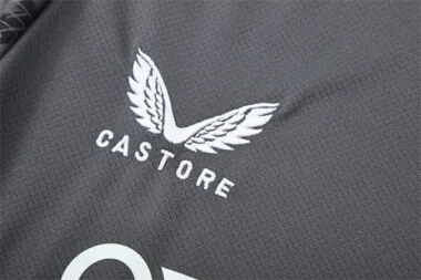 Image 5 de l’album 25-26 Feyenoord Training Soccer Suit