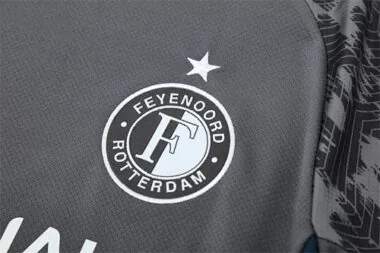 Image 6 de l’album 25-26 Feyenoord Training Soccer Suit