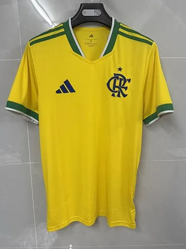 Maillots de football du Flamengo n° 26 et 27