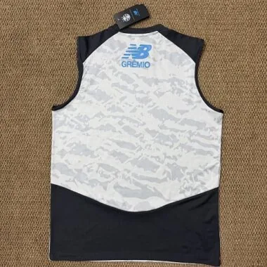 Imagen 2 del álbum 26-27 Gremio Training Soccer Vest