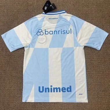 Imagen 2 del álbum 26-27 Gremio Away Soccer Jerseys