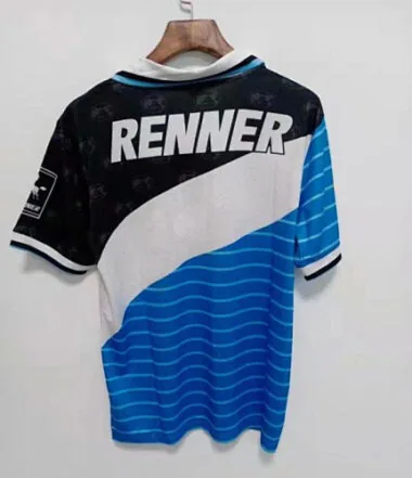 Imagen 2 del álbum 1996 Gremio Home Retro Soccer Jerseys