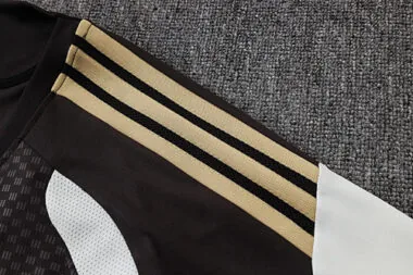 26-27 Flamengo Training Soccer Suit album image 4