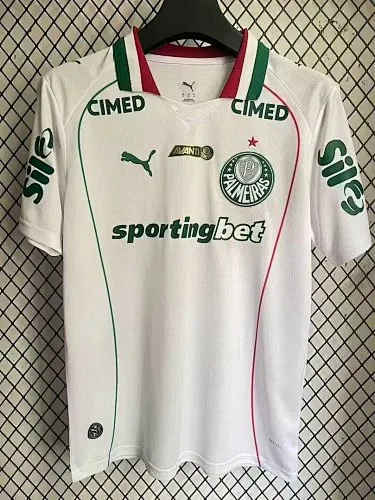 Maillots de football du Palmeiras pour les matchs à l'extérieur, numéros 26 et 27