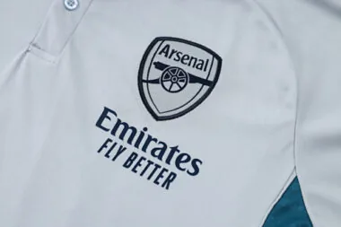 Imagem 5 do álbum Fato de treino do Arsenal Polo, tamanhos 25-26