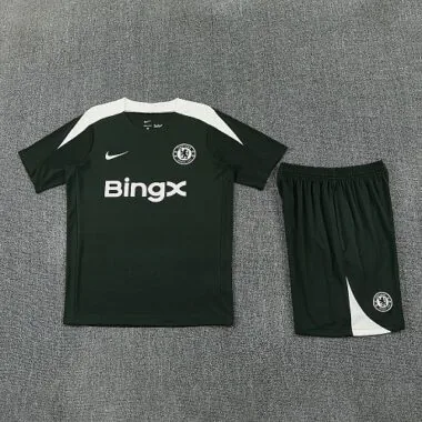 Immagine 3 dell’album Tuta da calcio Chelsea per gli allenamenti del 26-27