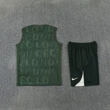 Immagine 7 dell’album 26-27 Chelsea Training Soccer Vest