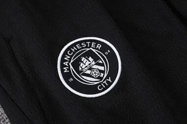 Afbeelding 17 van album 25-26 Manchester City trainingspak met lange mouwen