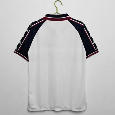 Imagem 2 do álbum 1997/98 Manchester City Away Retro Soccer Jerseys