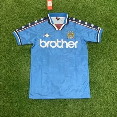 Camisolas de futebol retro do Manchester City para jogos em casa da época de 1998/99