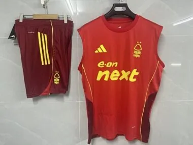 25-26 Nottingham Forest Training Soccer Suit