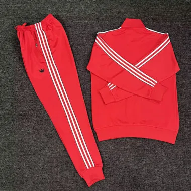 Imagen 2 del álbum Camisetas del Benfica 25-26