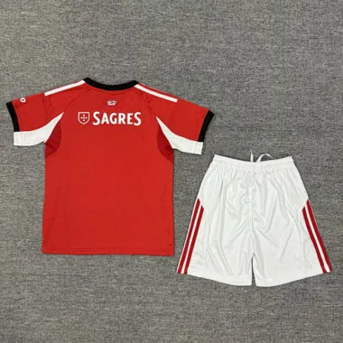 Imagen 2 del álbum Camisetas de fútbol infantiles del Benfica para casa, n.º 25-26