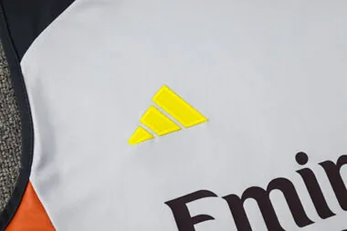 Imagen 5 del álbum Camiseta de entrenamiento de fútbol del Benfica, tallas 25-26