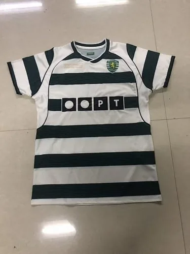 Sporting Lissabon thuis-retroshirts uit 2001