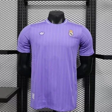 Maillots de football « Real Madrid Player Version » n° 25-26