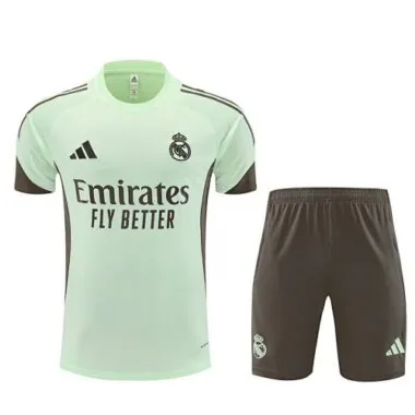 Tenue d'entraînement de football du Real Madrid 25-26