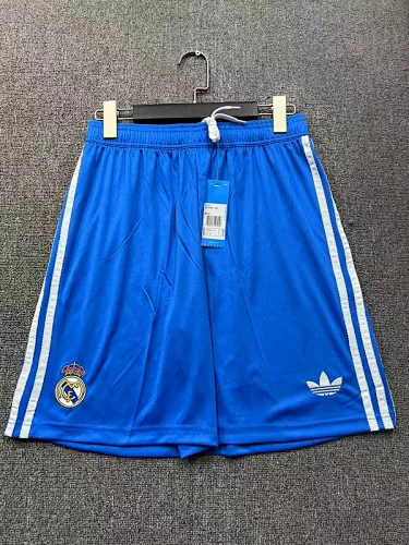 25-26 Troisième maillot du Real Madrid