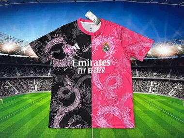 Maillots de football spéciaux du Real Madrid n° 25-26