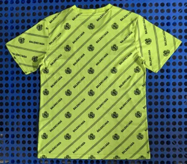 Afbeelding 2 van album 25-26 Real Madrid-voetbalshirts