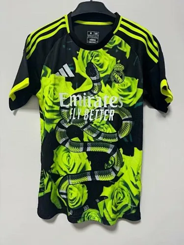 Maillots de football du Real Madrid 25-26