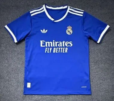 Maillots de football « troisième » du Real Madrid n° 25-26