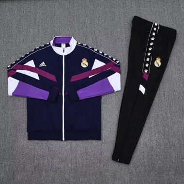Image 3 de l’album Vestes du Real Madrid 25-26